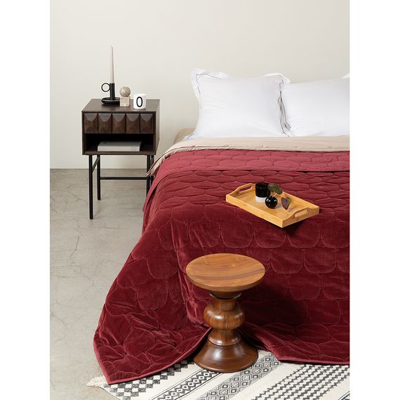 Покрывало стеганое бархатное Хвойное утро Цвет бордовый Russian North, 250х270 см, Tkano, изображение 2