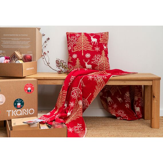 Плед из хлопка с новогодним рисунком Winter fairytale из коллекции New Year Essential, 130х180 см, Tkano, изображение 5