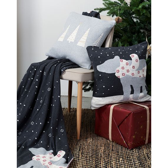 Плед из хлопка с новогодним рисунком Polar bear из коллекции New Year Essential, 130х180 см, Tkano, изображение 2