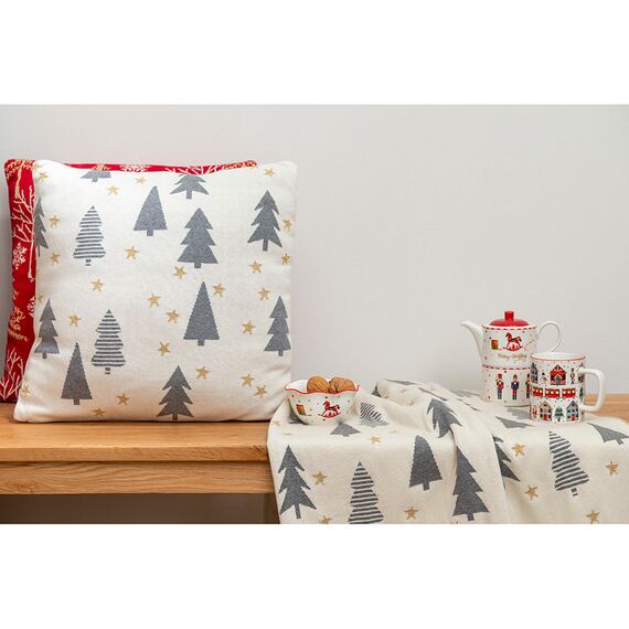 Подушка вязаная с новогодним рисунком Magic forest из коллекции New Year Essential, 45х45 см, Tkano, изображение 6