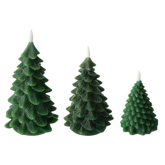 Набор из трех электрических свечей Christmas forest из коллекции New Year Essential, 3 шт., Tkano, изображение 5