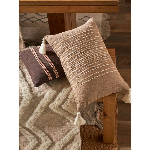 Подушка декоративная базовая Flowers серо-бежевого цвета из коллекции Ethnic, 30х45 см, Tkano, изображение 4
