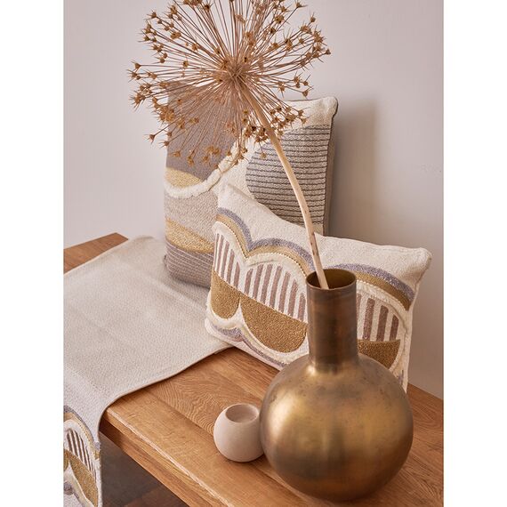 Подушка декоративная Chic beige из коллекции Essential, 30х45 см, Tkano, изображение 4