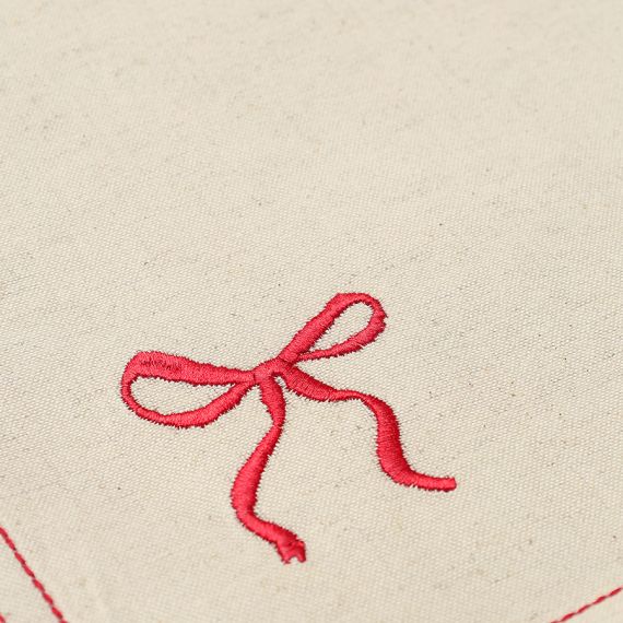 Дорожка на стол Fancy Bows бежевого цвета из коллекции Essential, 45x150 см, Tkano, изображение 6