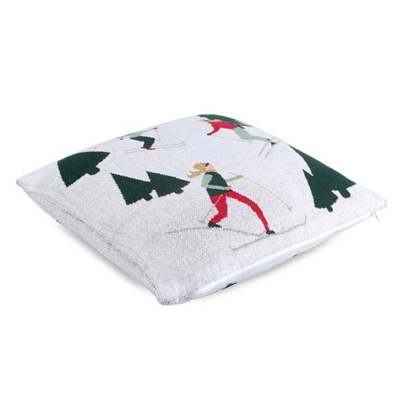 Подушка вязаная с новогодним рисунком Let's Ski из коллекции New Year Essential, 45x45 см, Tkano, изображение 4