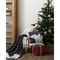 Подушка вязаная с новогодним рисунком Polar bear из коллекции New Year Essential, 45х45 см, Tkano, изображение 2